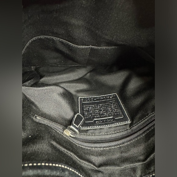 Coach Vintage Soho Signature Jacquard Kissing C’s & Leather Crossbody Conv Bag - Picture 11 of 13